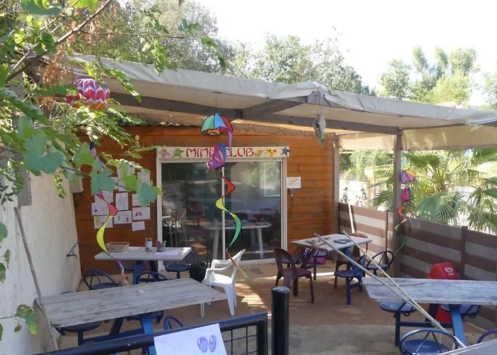 Camping Mobil Cosy à Avec Terrasse - Api-1-52-1182 Hyères